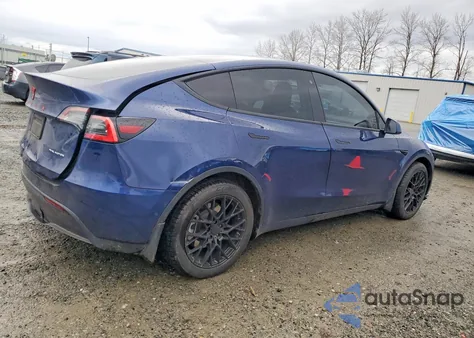 2020 Tesla Model Y z USA, uszkodzony, nr VIN 5YJYGDEE0LF059176